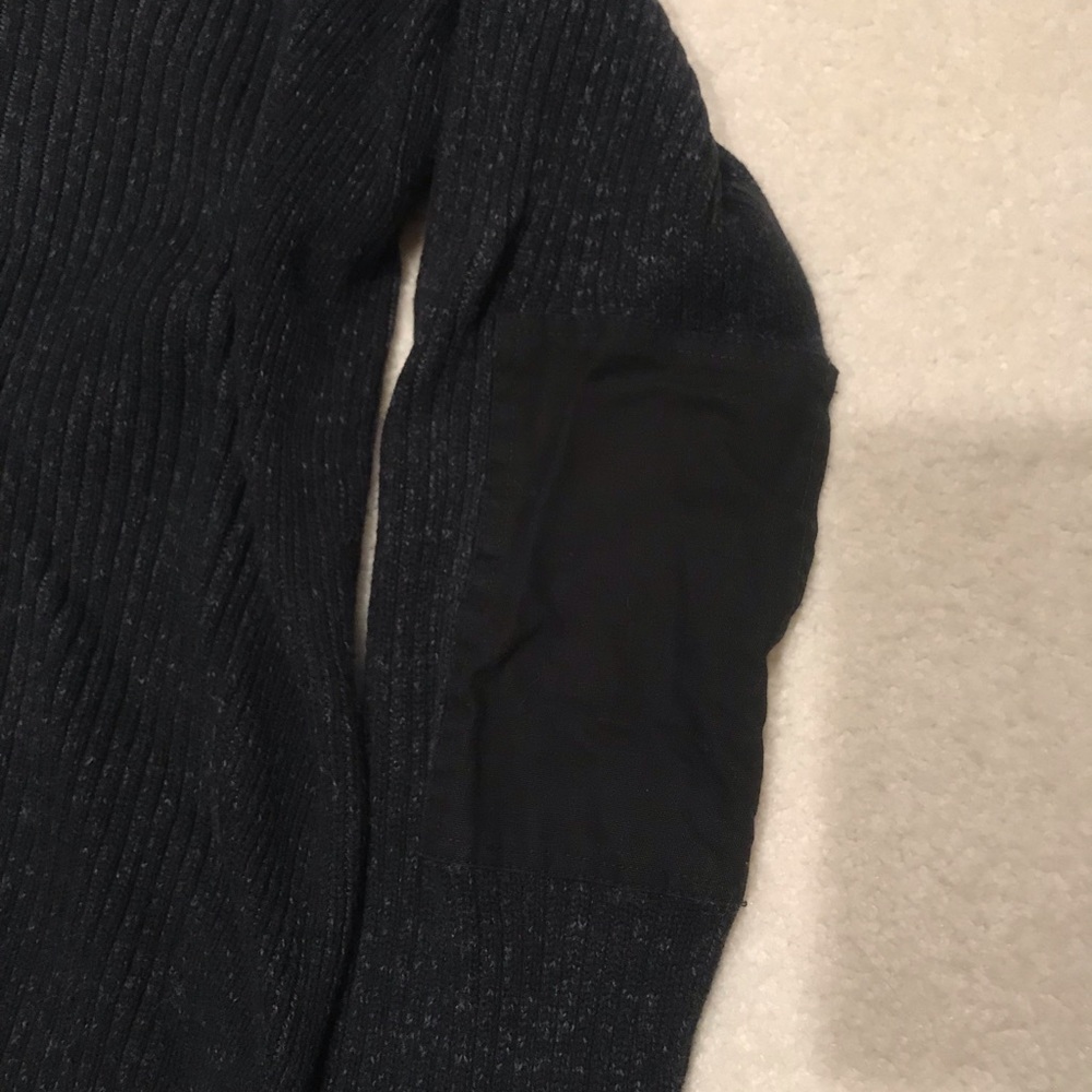 American Rag hoodie - Picture 2 of 3